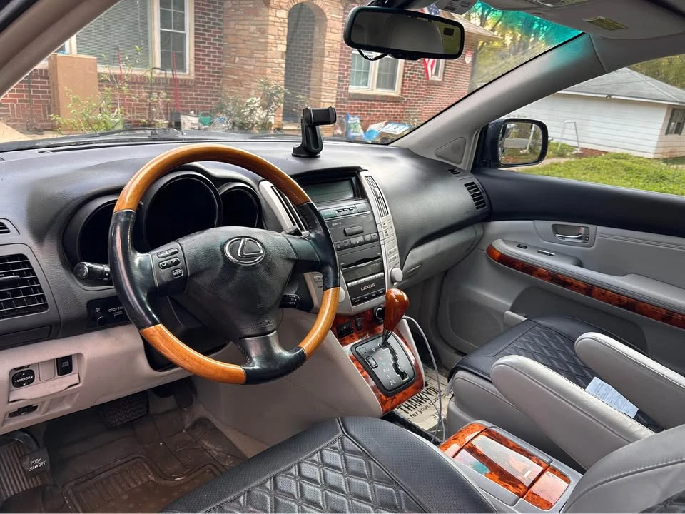 2007 Lexus RX 2nd Gen - Image 4 of 4
