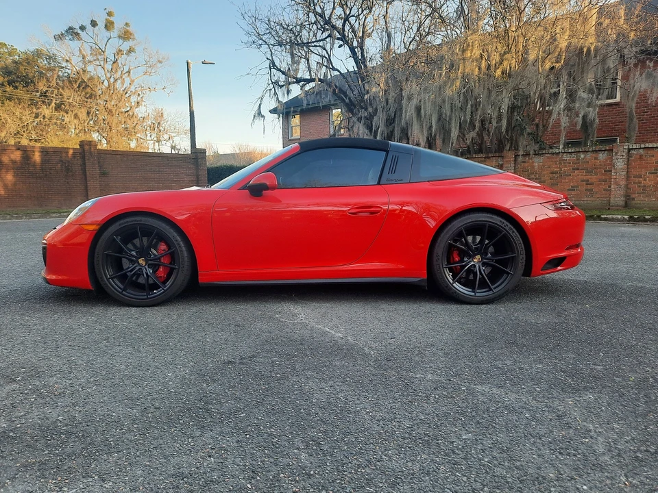 2018 Porsche 991 Targa 4 GTS - Image 2 of 15