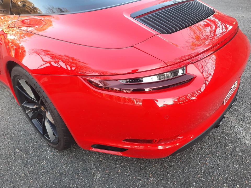 2018 Porsche 991 Targa 4 GTS - Image 8 of 15