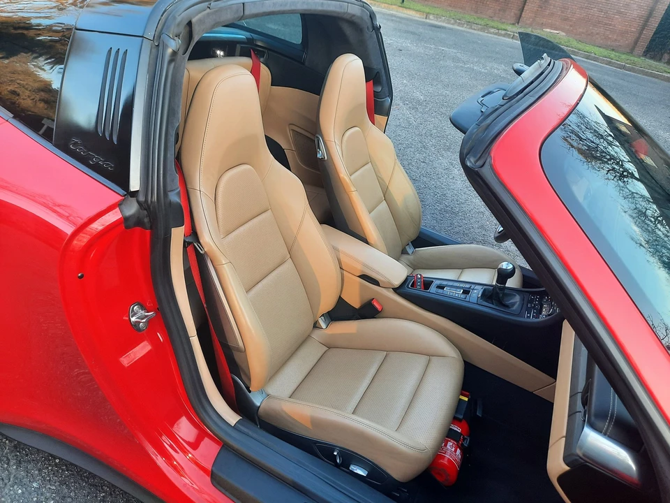 2018 Porsche 991 Targa 4 GTS - Image 12 of 15