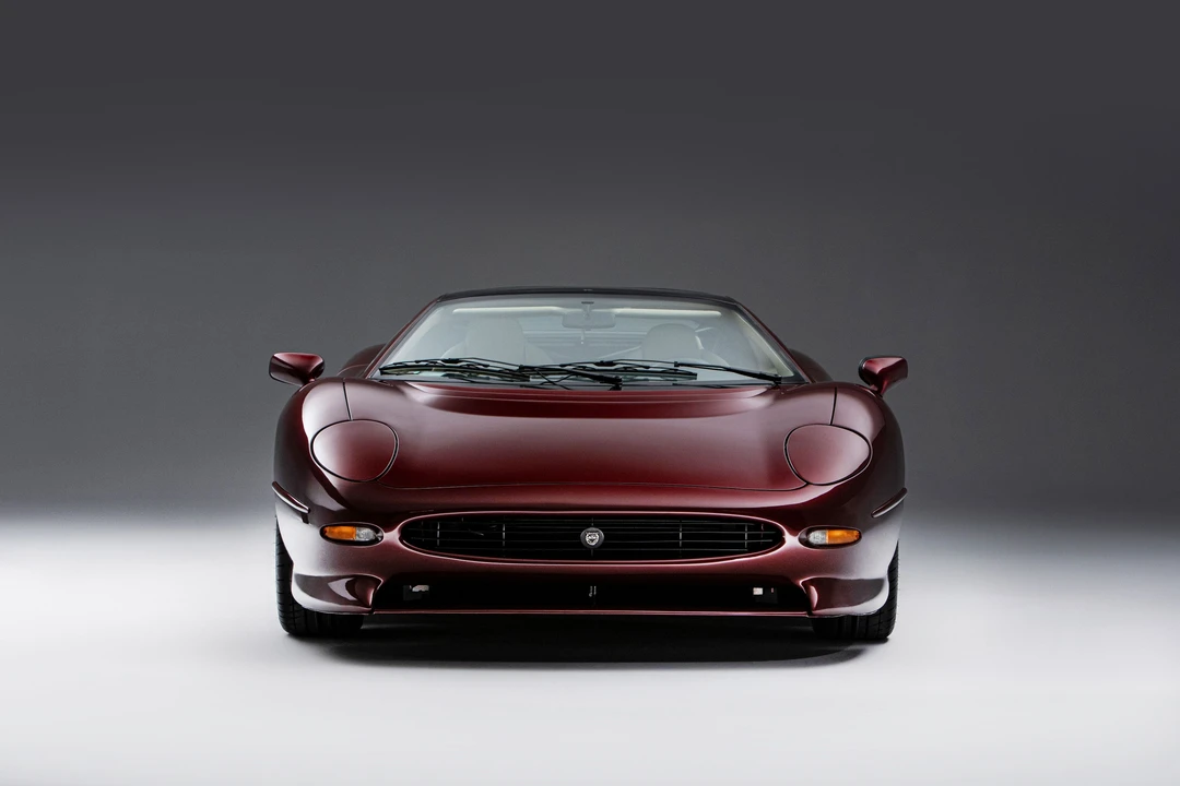 1993 Jaguar XJ220 - Image 3 of 29
