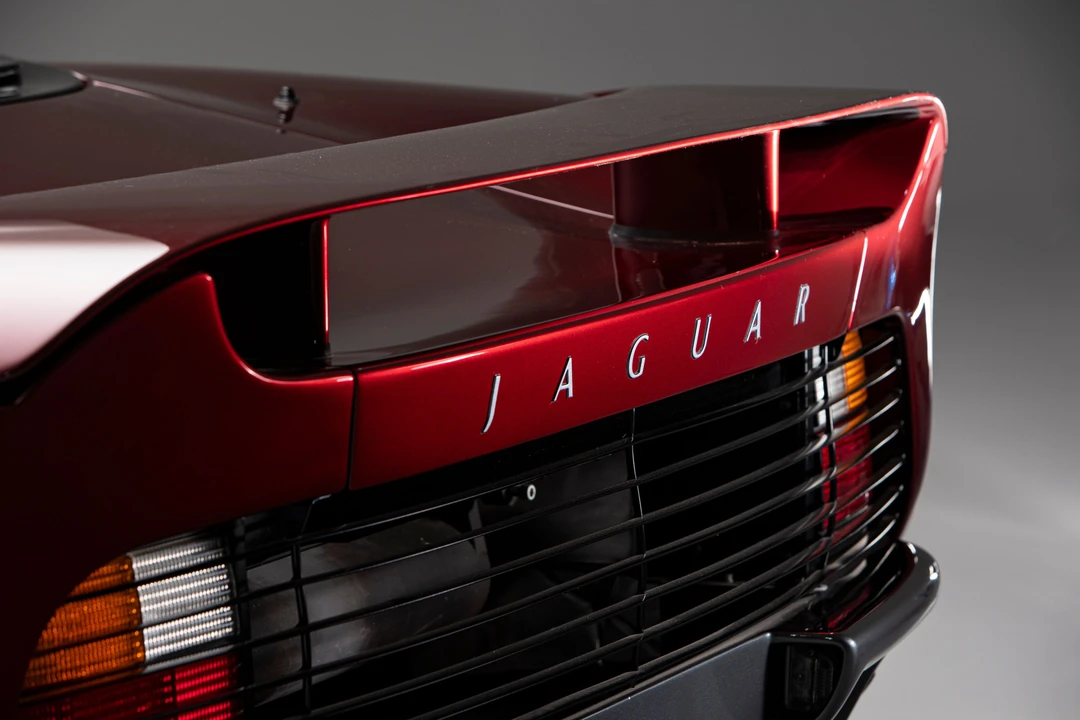 1993 Jaguar XJ220 - Image 27 of 29