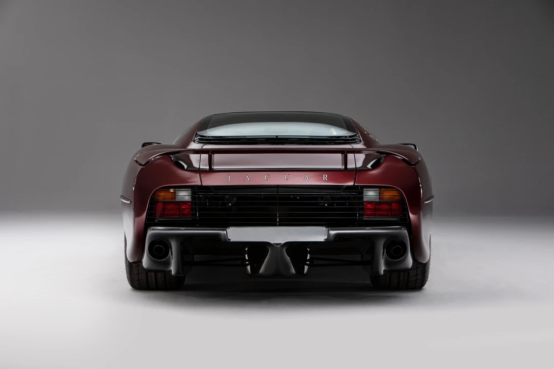 1993 Jaguar XJ220 - Image 28 of 29