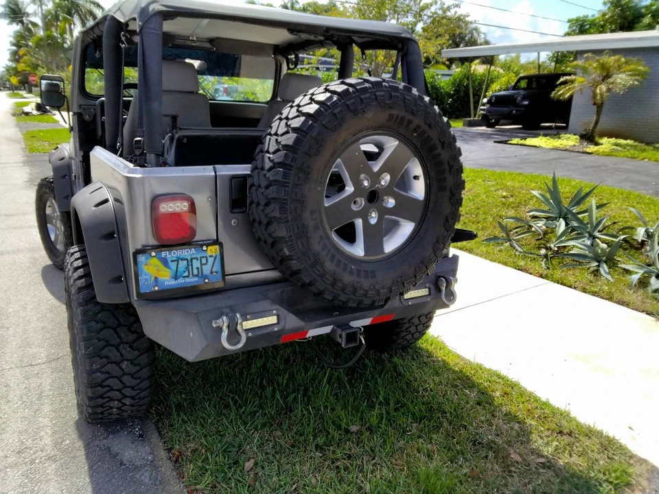 1995 Jeep YJ Wrangler - Image 3 of 4