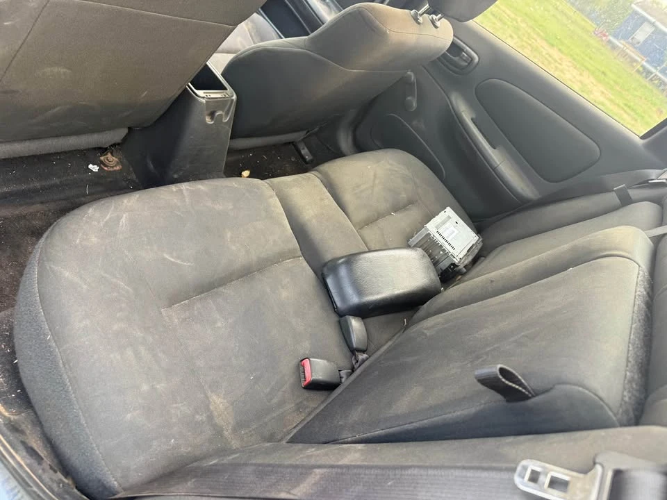 2003 Dodge Neon - Image 6 of 6