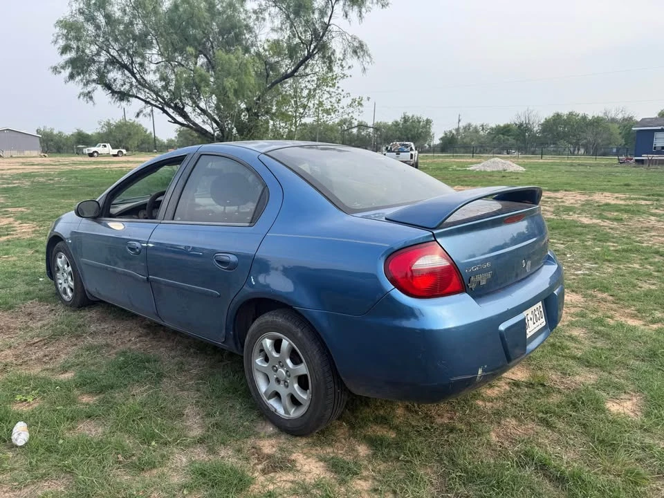 2003 Dodge Neon - Image 4 of 6