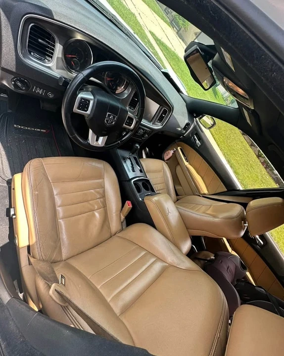 2011 Dodge Charger 7th Gen - Image 8 of 8