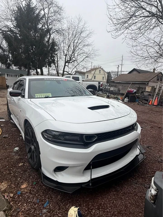 2017 Dodge Charger SRT & 392 7th Gen - Image 6 of 10