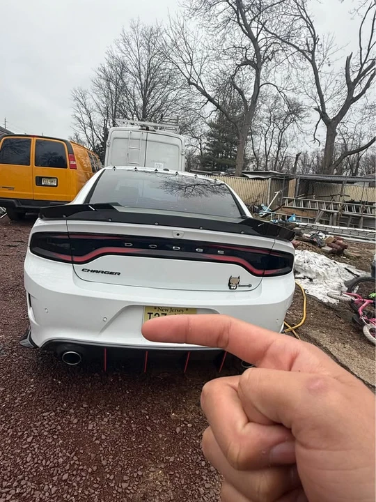2017 Dodge Charger SRT & 392 7th Gen - Image 4 of 10