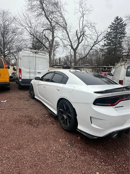 2017 Dodge Charger SRT & 392 7th Gen - Image 3 of 10
