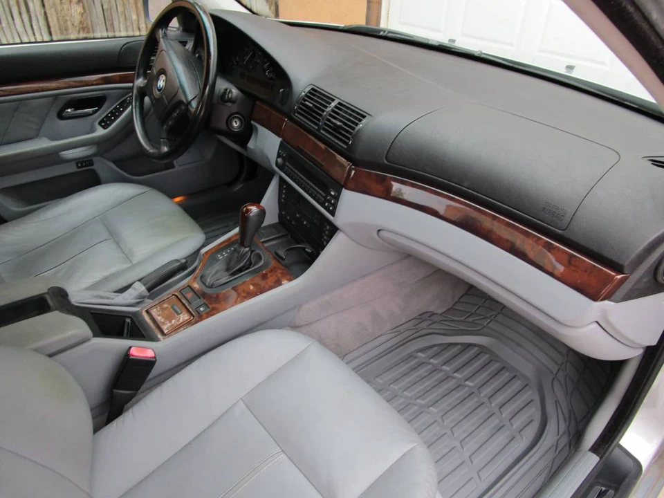 2000 BMW E39 540i - Image 18 of 22