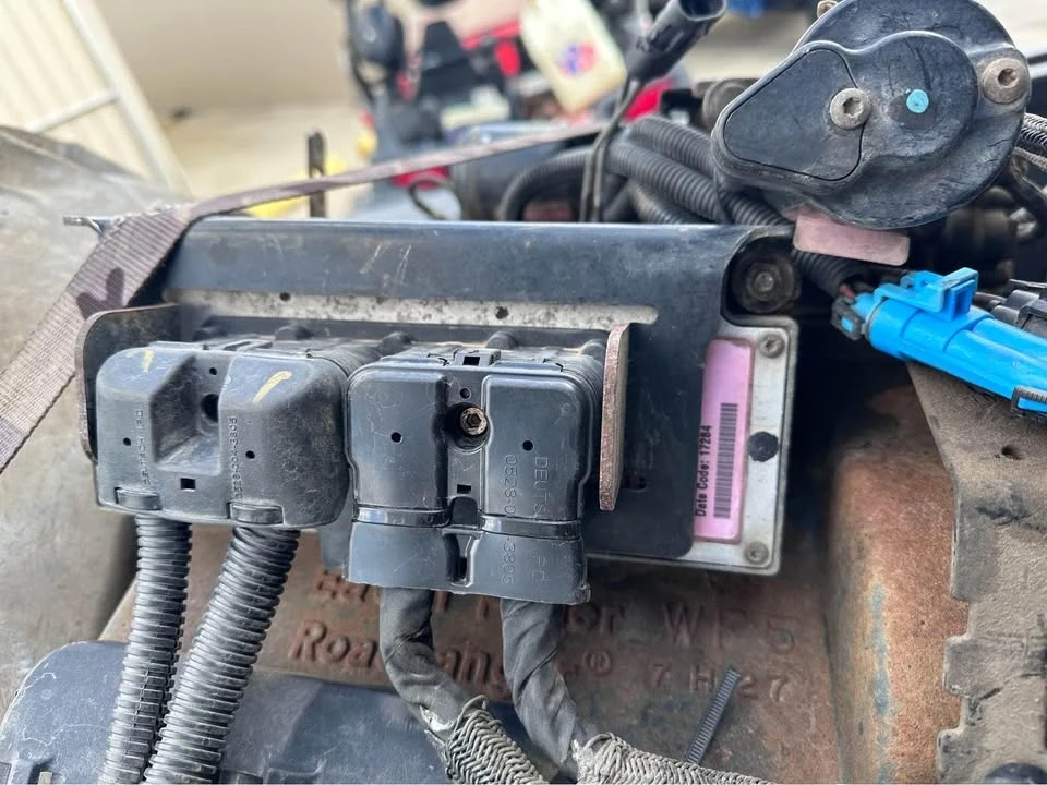 2018 Parts & Memorabilia Gearboxes - Image 6 of 8