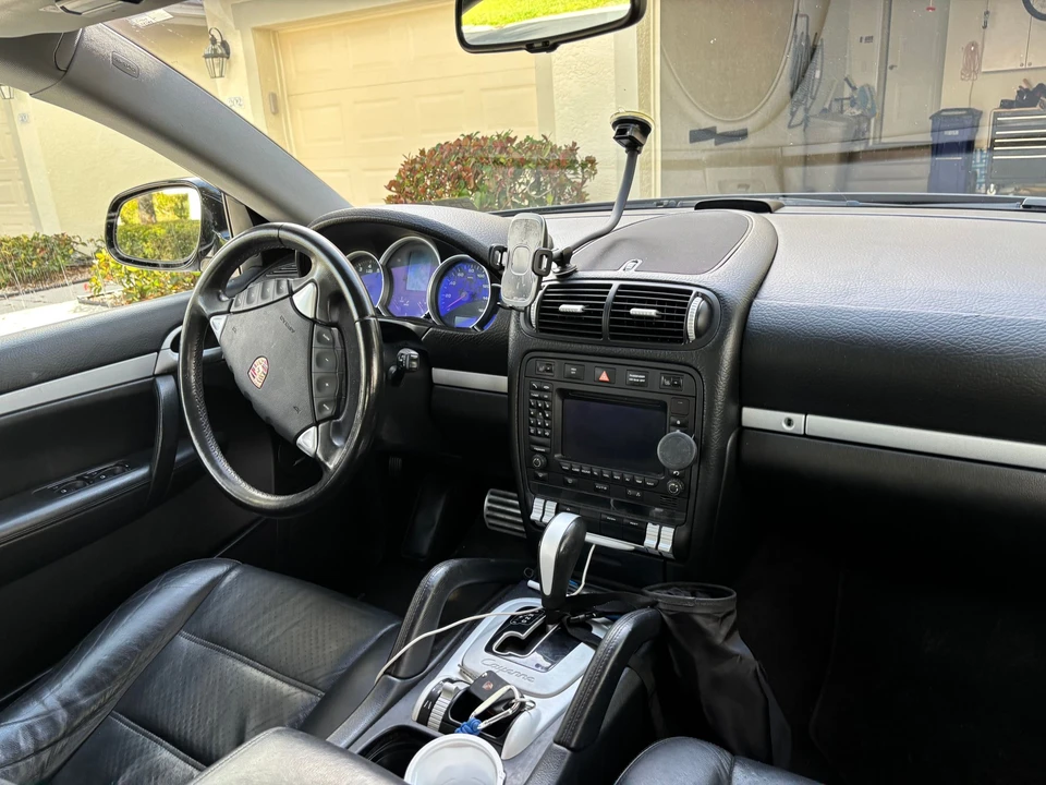 2006 Porsche 955/957 Cayenne S - Image 1 of 6