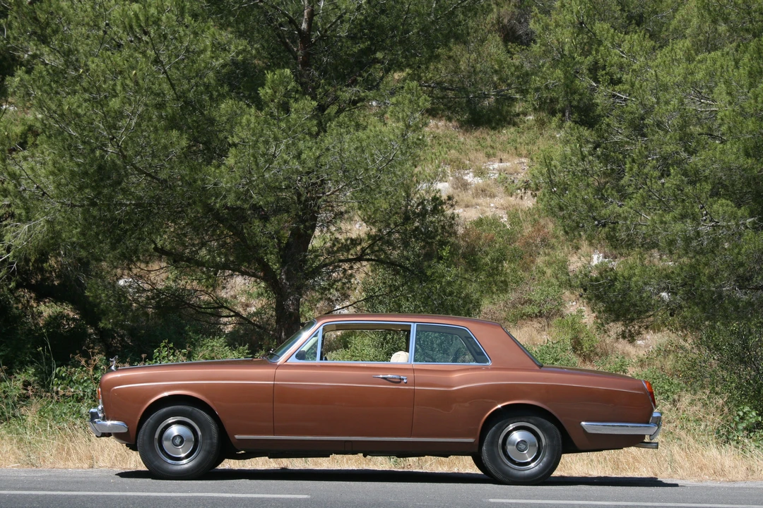 1973 Rolls-Royce Corniche Series I - Image 7 of 8
