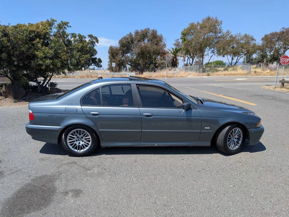 2003 BMW E39 5 Series - Image 2 of 11