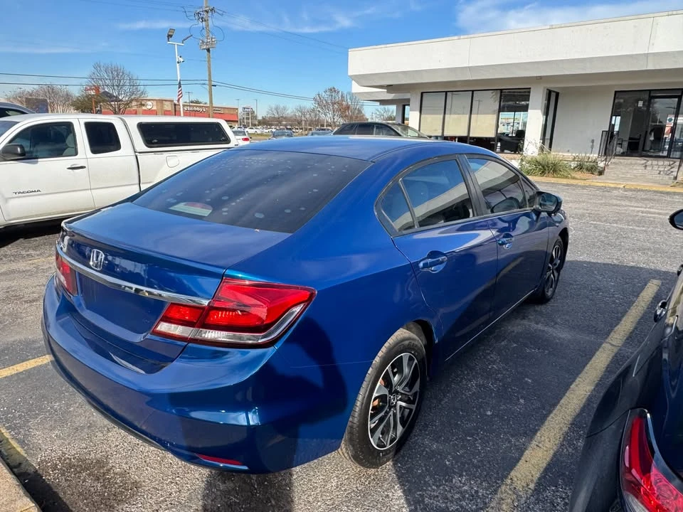 2015 Honda Civic 9th Gen - Image 3 of 5
