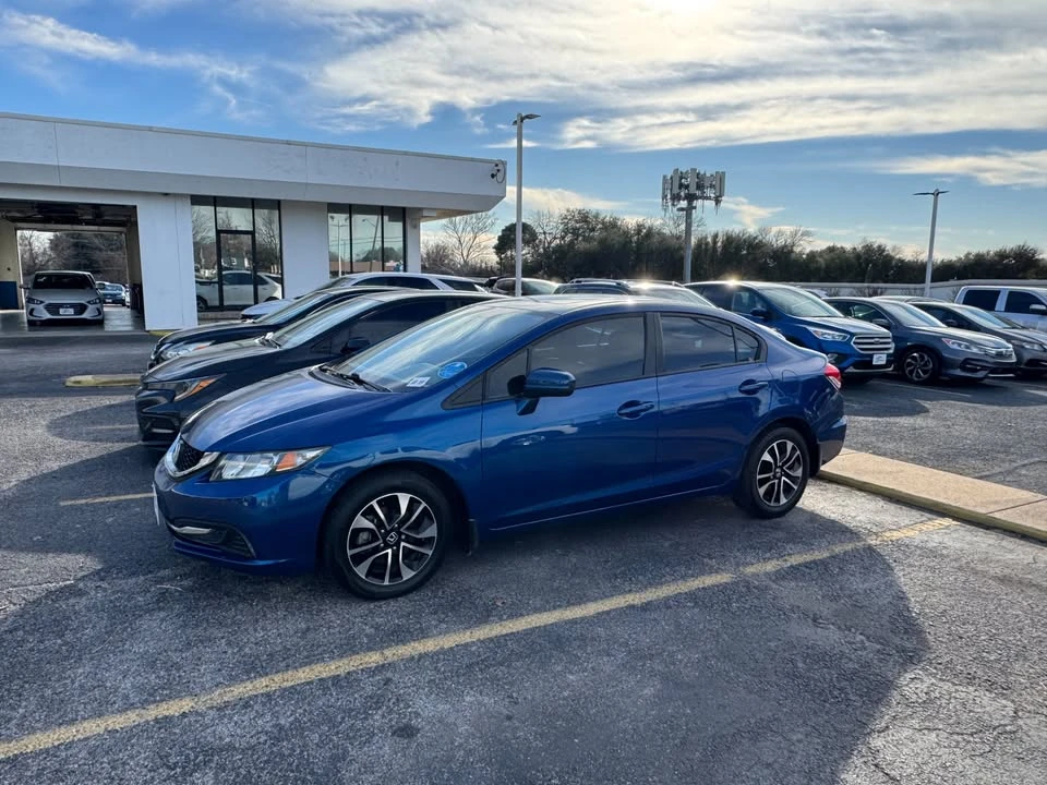 2015 Honda Civic 9th Gen - Image 4 of 5