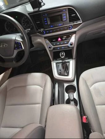 2017 Hyundai Elantra - Image 5 of 6