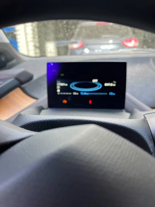 2018 BMW i3 - Image 8 of 18