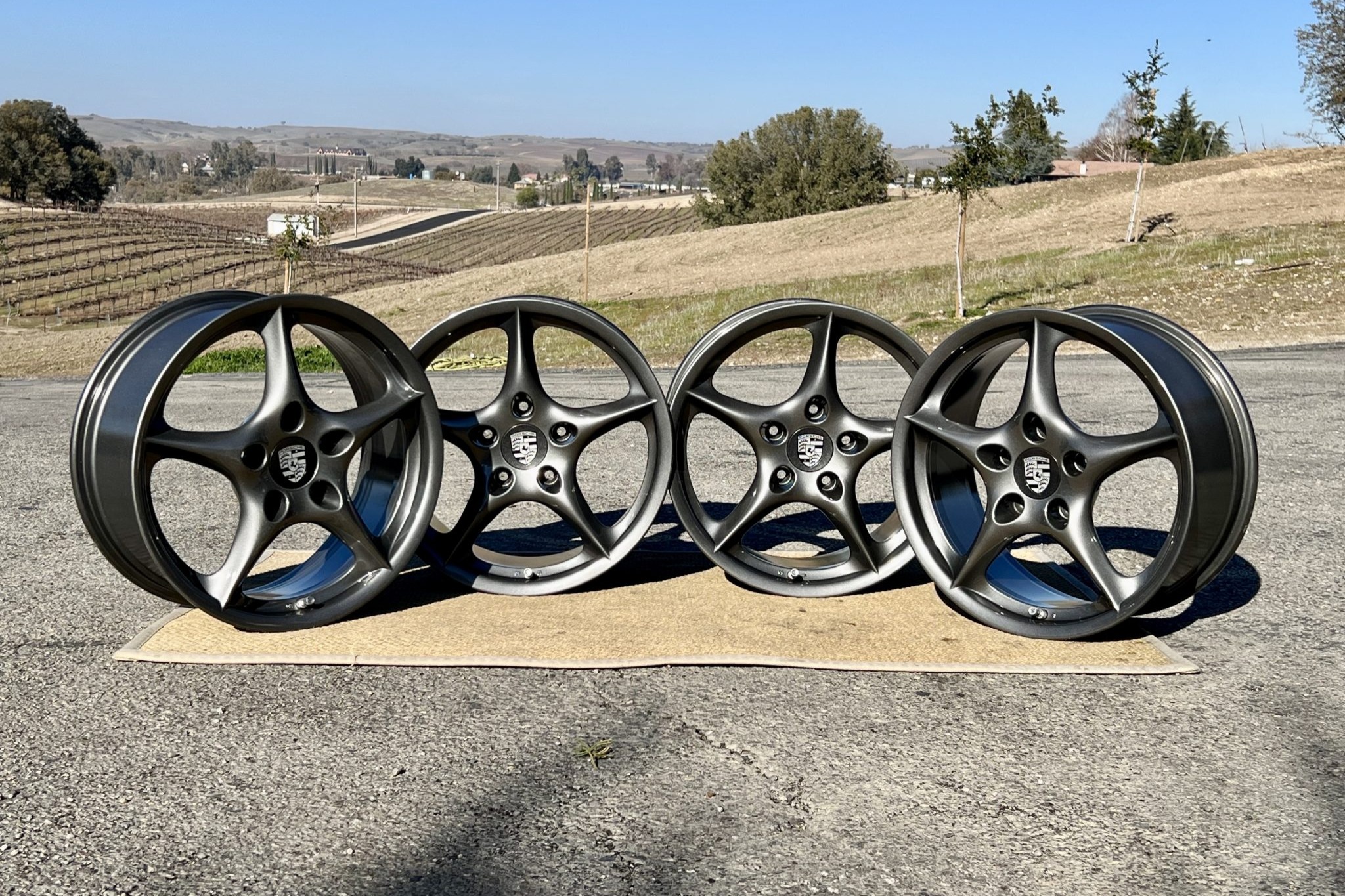 18×8′′ and 18×10′′ Porsche Carrera II Wheels by BBS