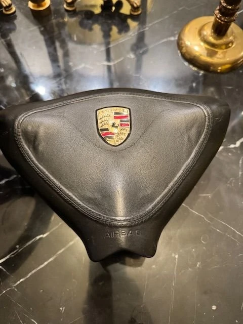1995 Parts & Memorabilia Seats & Interior - Image 2 of 4