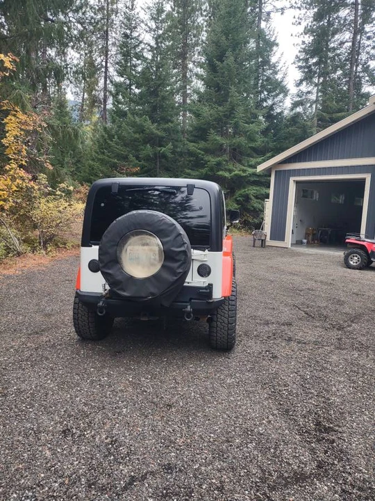2000 Jeep TJ Wrangler - Image 2 of 6