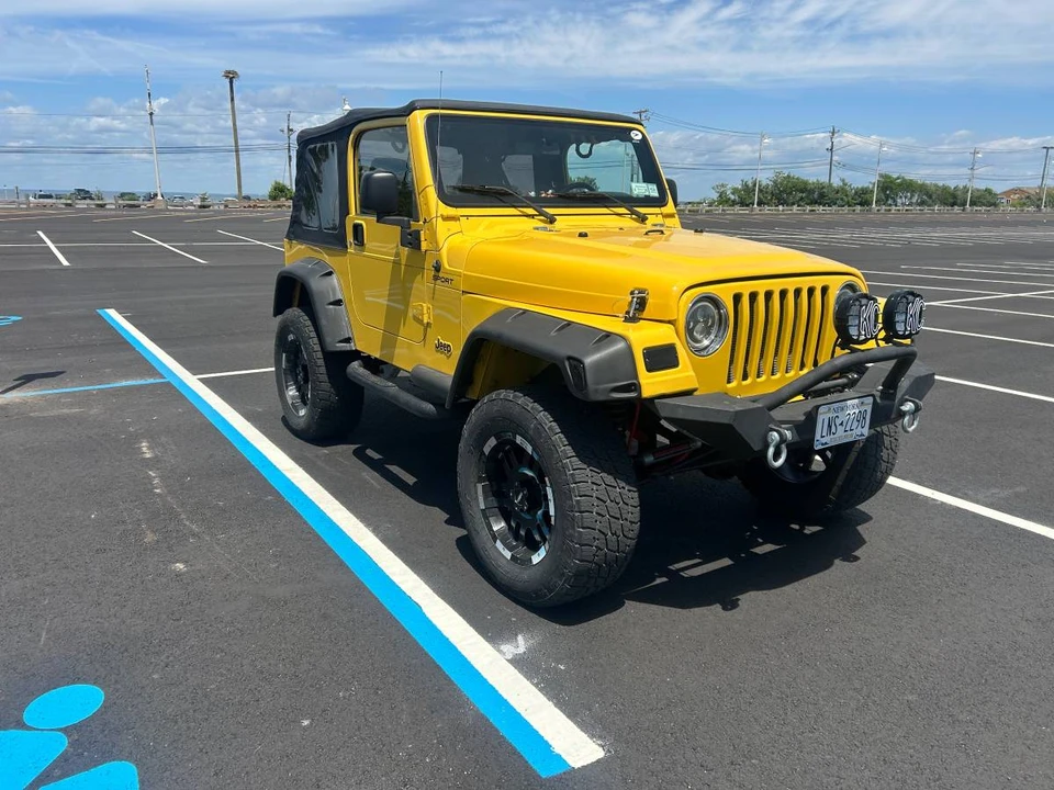 2004 Jeep TJ Wrangler - Image 2 of 16