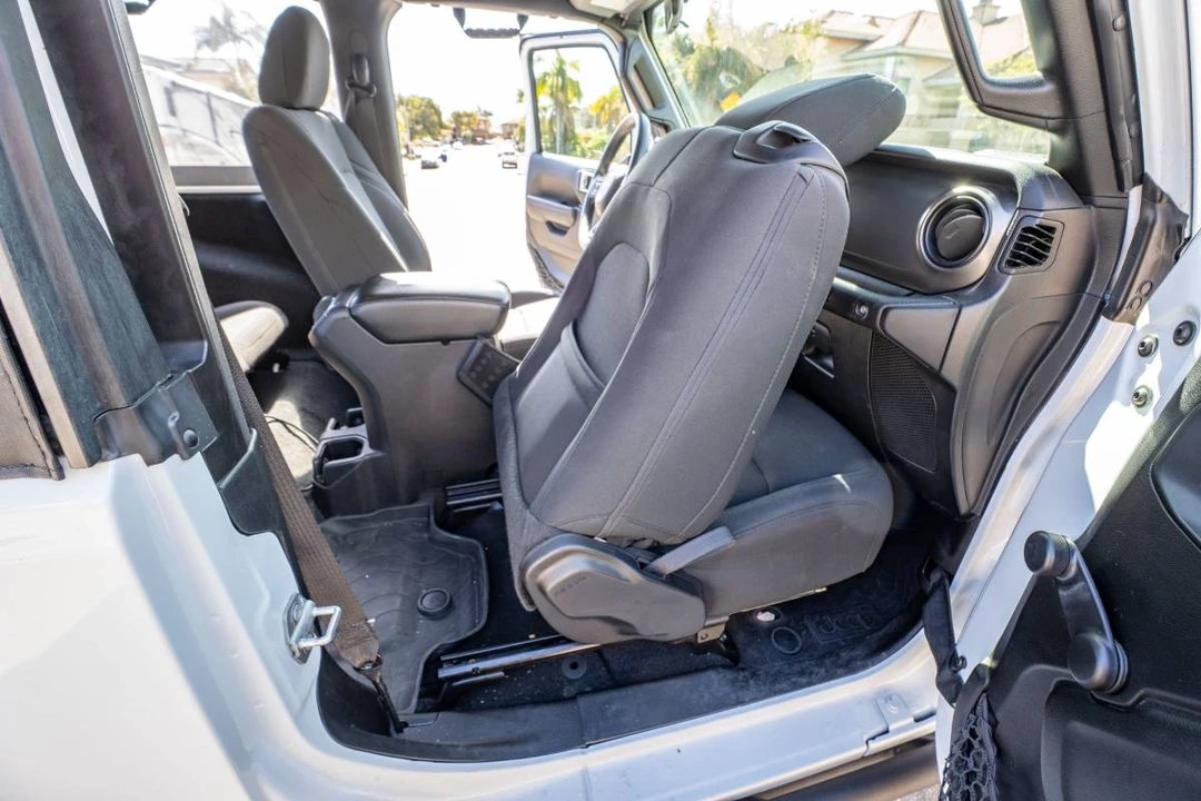 2023 Jeep - Image 21 of 21