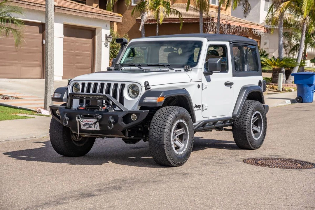 2023 Jeep - Image 12 of 21