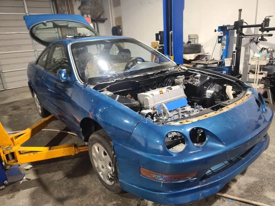 2000 Acura Integra 3rd Gen - Image 2 of 8