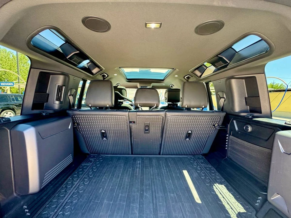 2024 Land Rover Defender V8 - Image 10 of 24