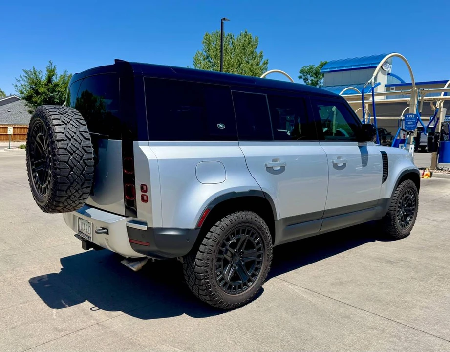 2024 Land Rover Defender V8 - Image 3 of 24