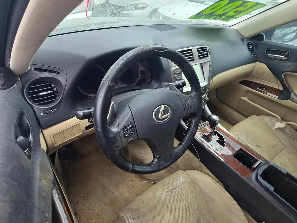 Lexus HS - Image 5 of 5