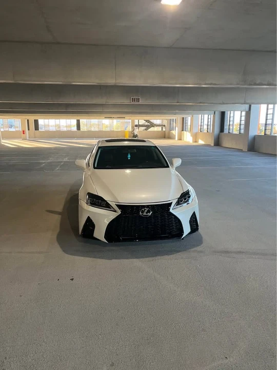2007 Lexus IS 2nd Gen - Image 2 of 5