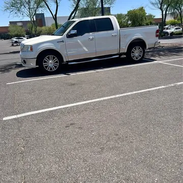 2008 Lincoln Mark LT