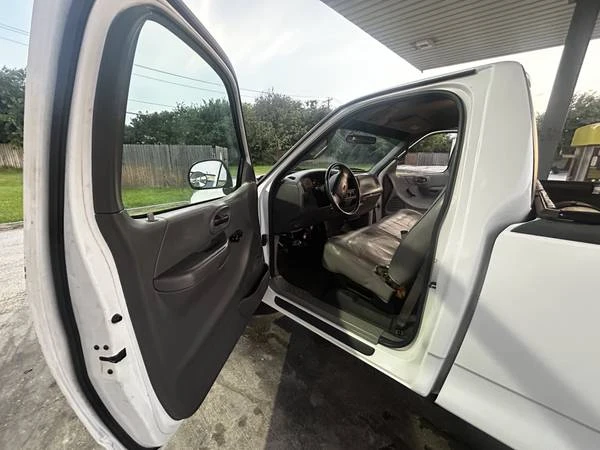 2002 Ford F-150 10th Gen - Image 9 of 20