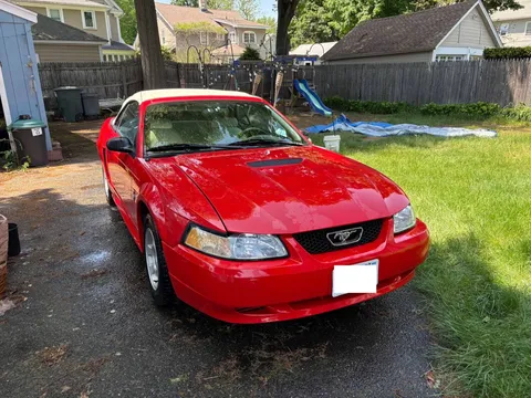 2000 Ford Mustang Convertible