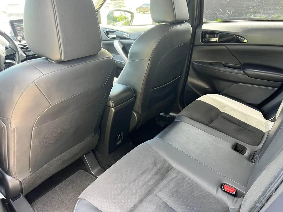2023 Mitsubishi Eclipse Cross - Image 6 of 9