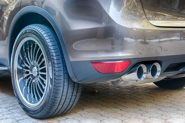 2011 Porsche 958 Cayenne - Image 8 of 11