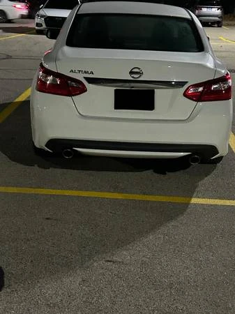 2017 Nissan Altima 5th Gen - Image 2 of 11