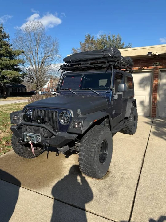 2004 Jeep TJ Wrangler - Image 2 of 9