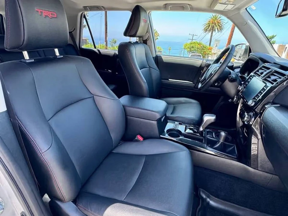 2020 Toyota 4Runner 5th Gen - Image 4 of 5