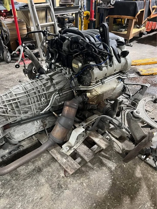 2012 Parts & Memorabilia Engines - Image 2 of 2