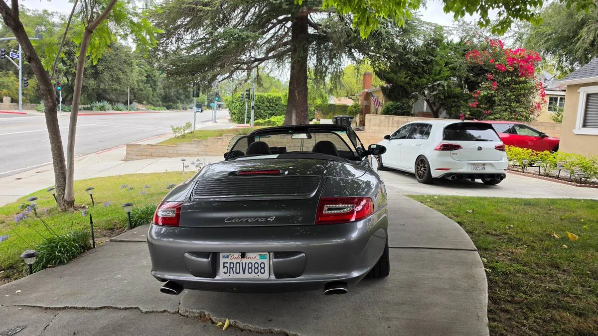 2002 Porsche 996 Carrera 4 - Image 3 of 8