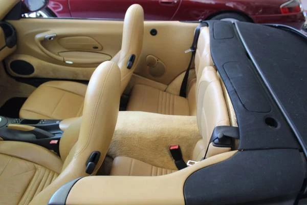 1999 Porsche 996 Carrera - Image 16 of 21