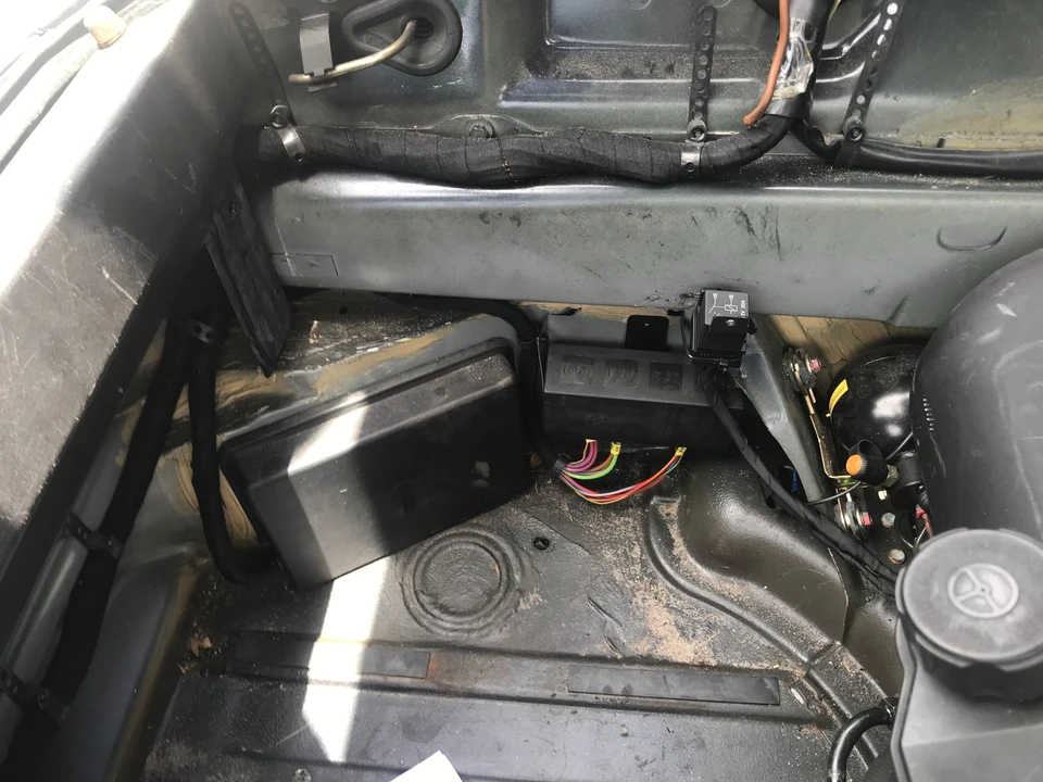 1995 Porsche 993 Carrera - Image 11 of 12