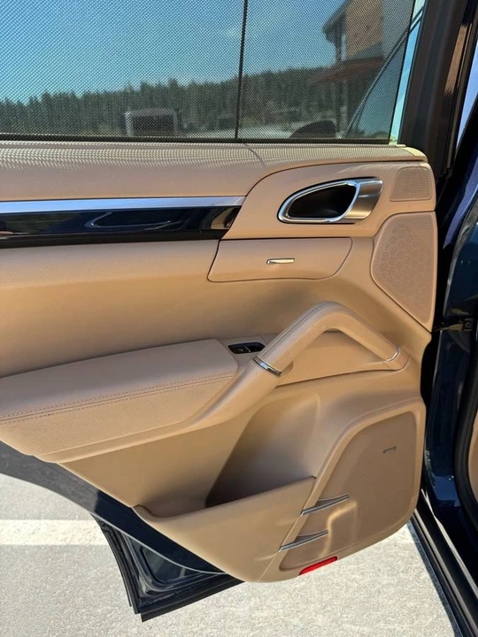 2013 Porsche 958 Cayenne S - Image 15 of 19