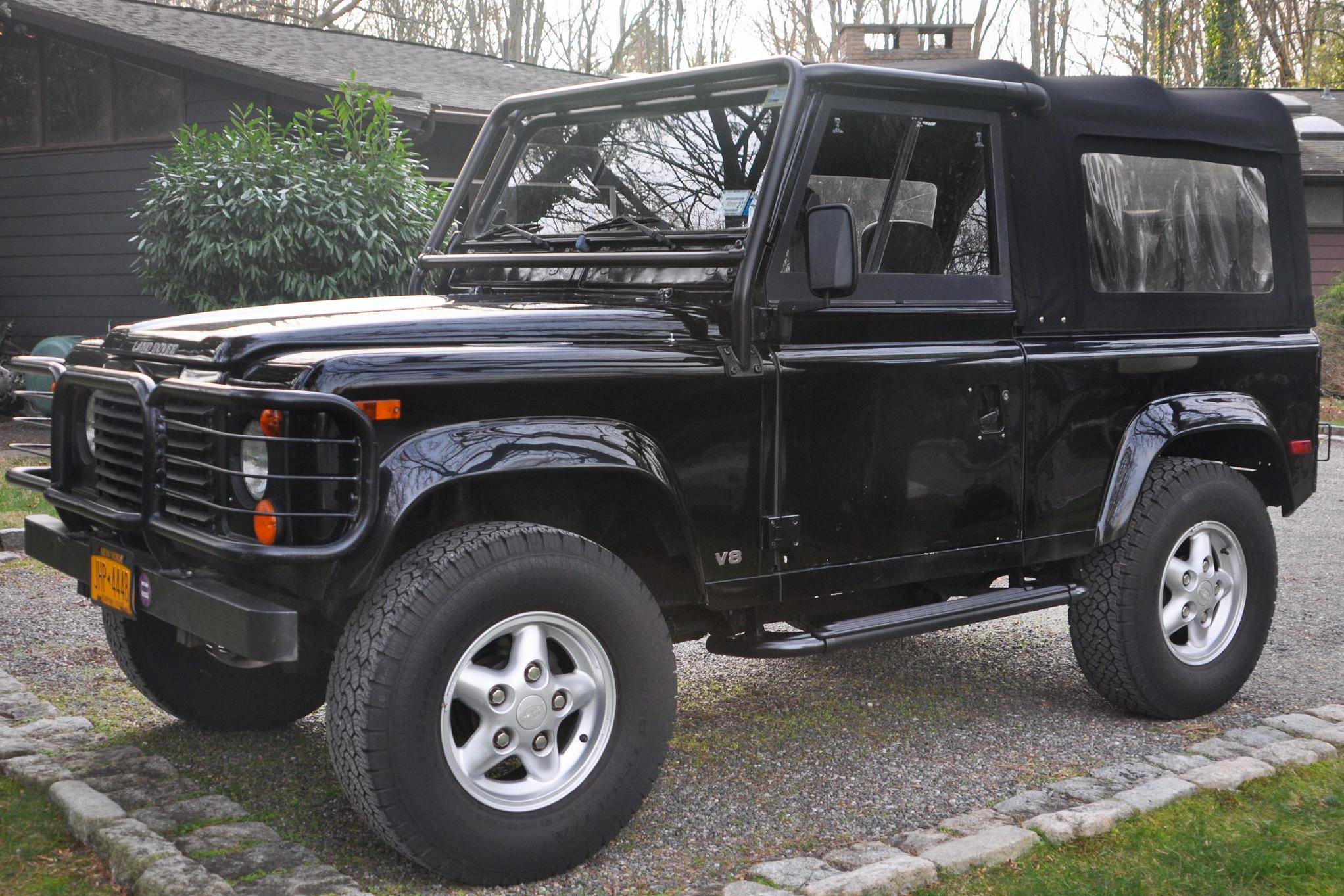 1995 Land Rover Defender 90 NAS