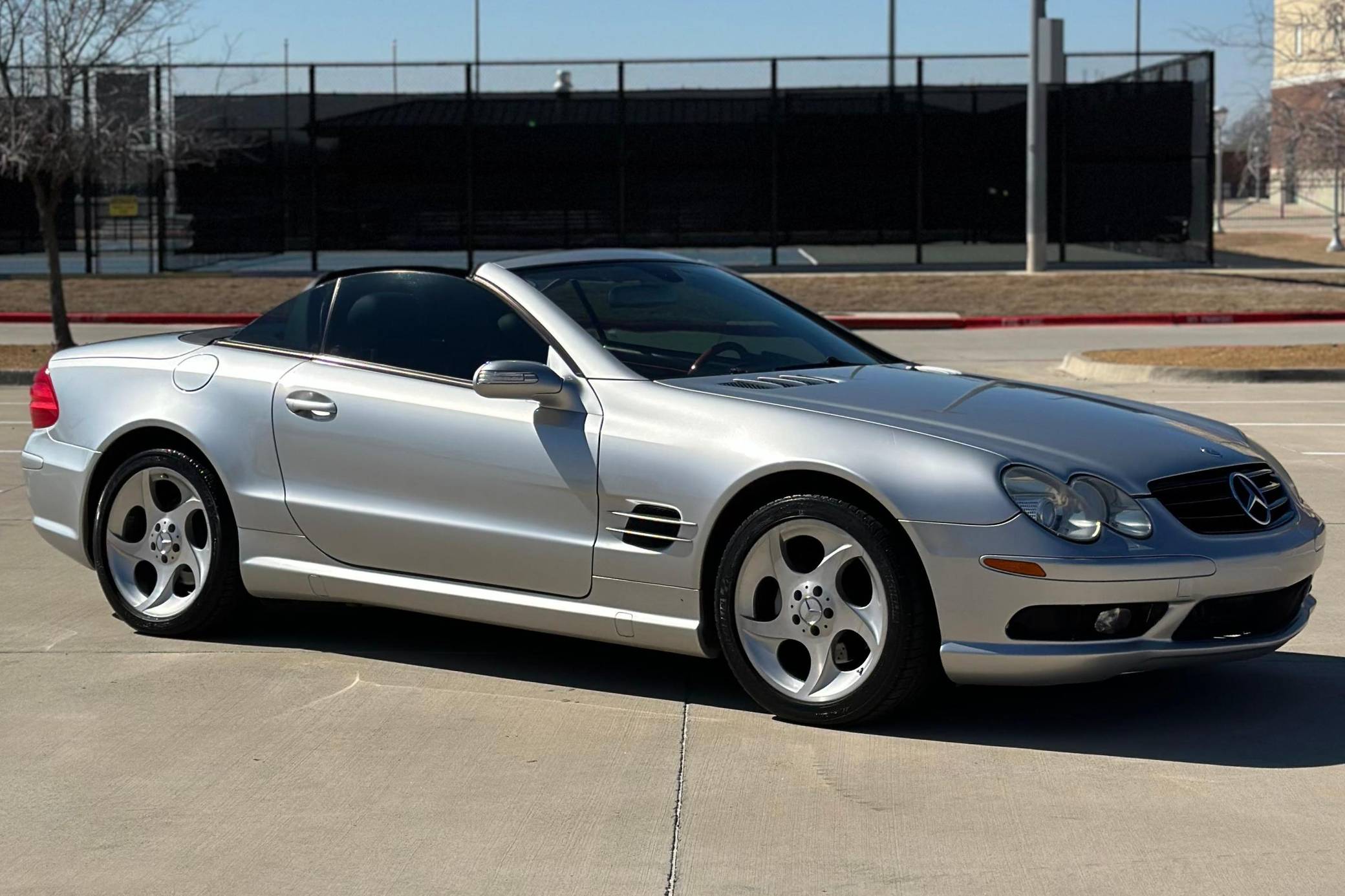 2005 Mercedes-Benz SL500