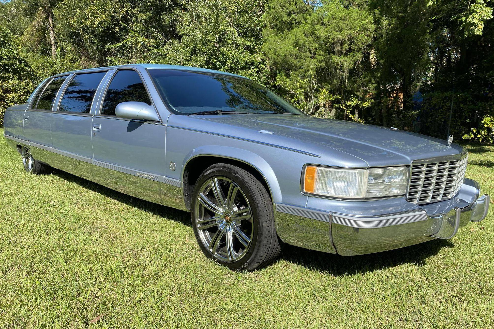1996 Cadillac Fleetwood Brougham Limousine